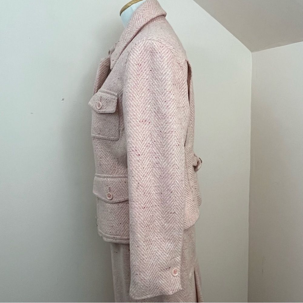 Victoria’s Secret Vintage Y2K Pink Tweed Skirt Suit 8 - Picture 3 of 7